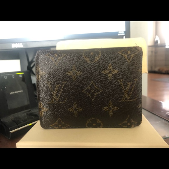 Men’s Louis Vuitton Multiple Wallet - Picture 3 of 7